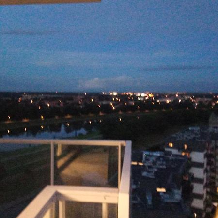 Wroclaw Penthouse Views Odra And City Center Breslávia Exterior foto