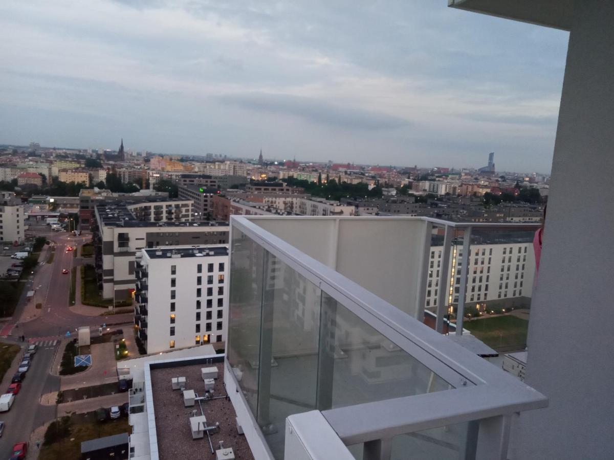 Wroclaw Penthouse Views Odra And City Center Breslávia Exterior foto