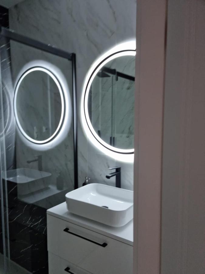 Wroclaw Penthouse Views Odra And City Center Breslávia Exterior foto