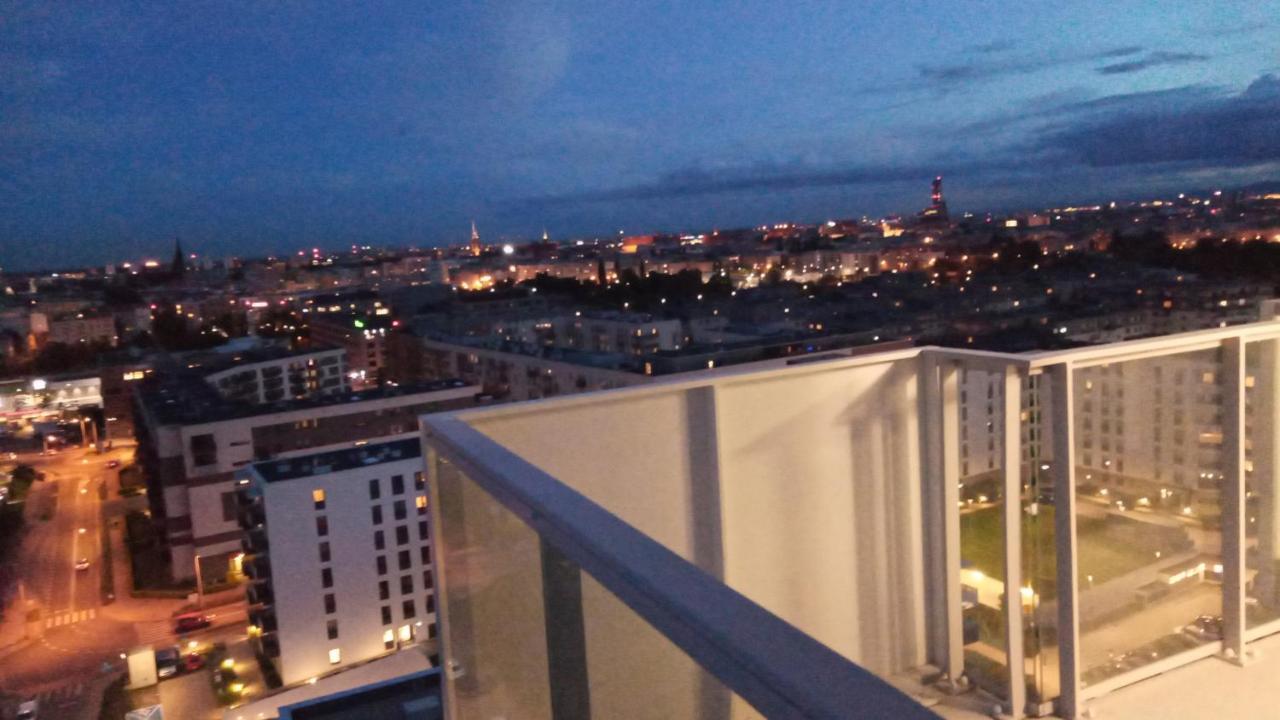 Wroclaw Penthouse Views Odra And City Center Breslávia Exterior foto